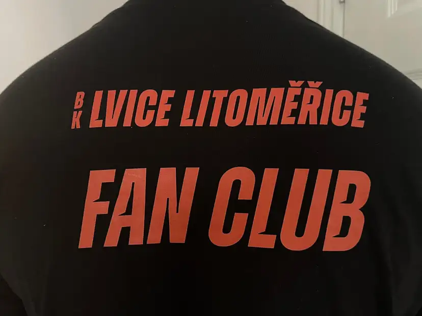 FANS tričko LVICE